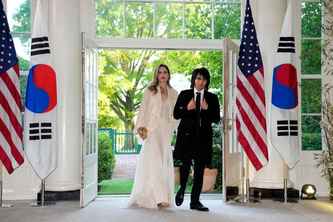 Angelina Jolie and Maddox Jolie-Pitt arrive for the state dinner with President Joe Biden and South Korea’s President Yoon Suk-yeol at the White House, in Washington DC, on April 26. Photo: AP