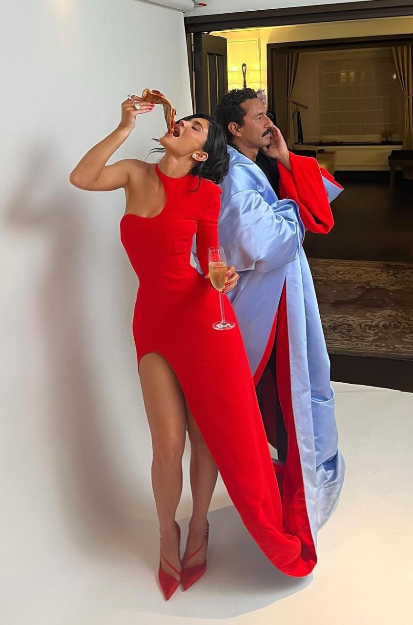 Kylie Jenner accused of 'faking it' in new pic after Met Gala as critics  moan they're 'sick and tired' of phony behavior | The US Sun