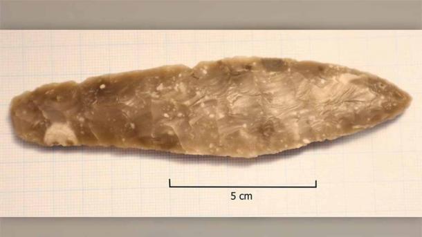 The nearly 5-inch-long (12 centimeters) flint dagger was likely crafted during the Neolithic period about 3,700 years ago.  (Vestland County Municipality)