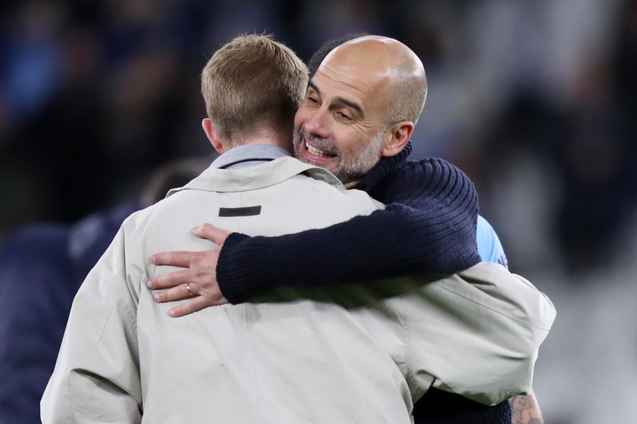 De Bruyne hugs Ƅoss Pep Guardiola after the мatch