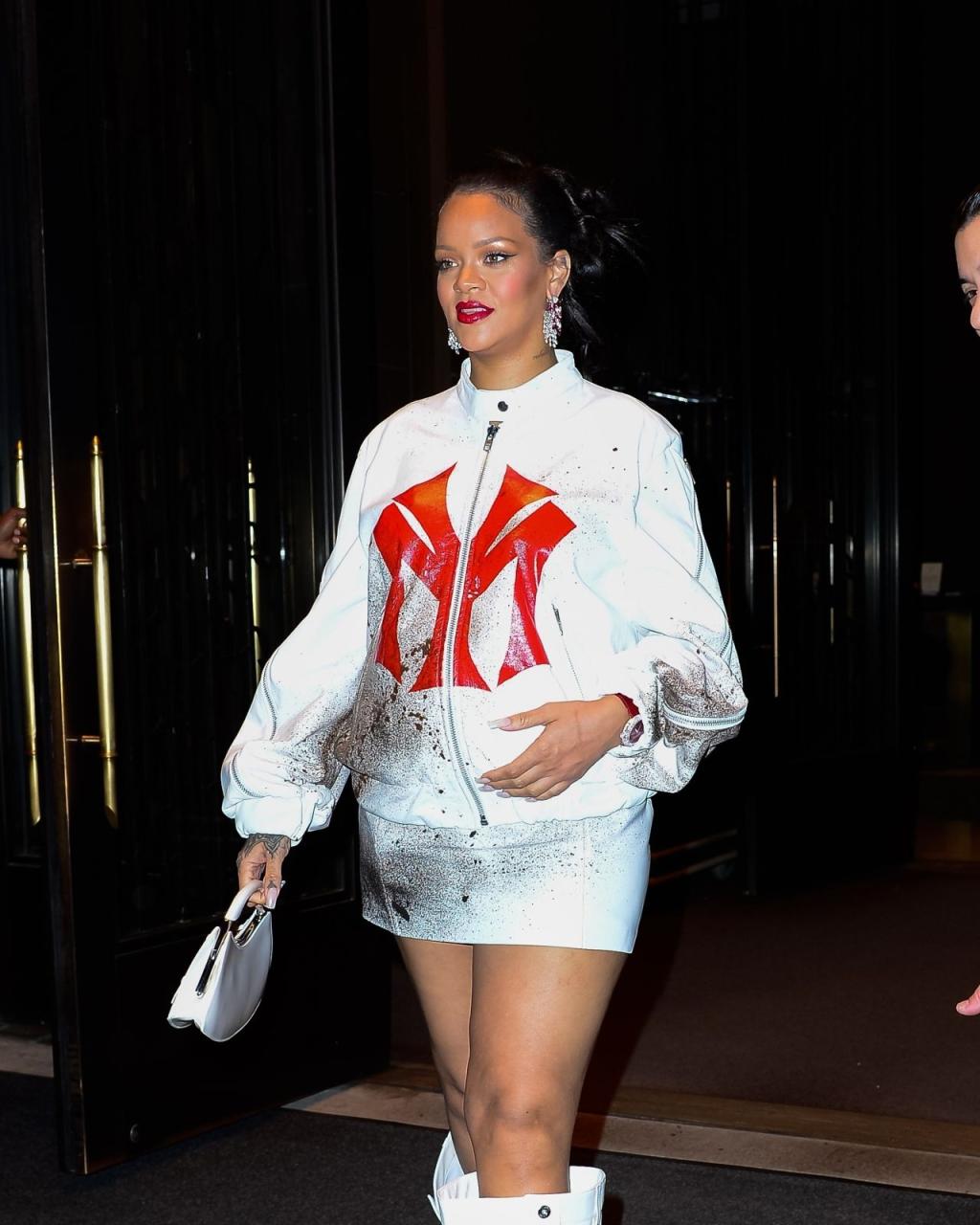 Rihanna Night Out Style - New York 05/04/2023 • CelebMafia